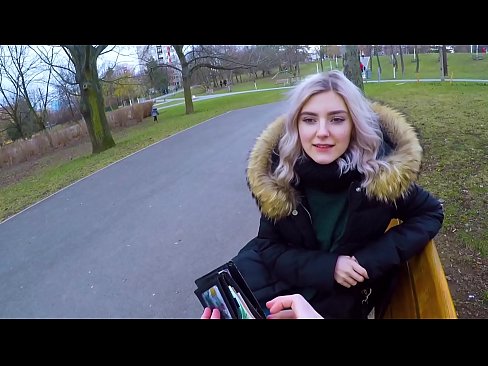 ❤️ Sluk 'n vreemdeling se warm kom vir geld - blowjob in the park deur Eva Elfie ❤ Pornovideo by ons ❌️